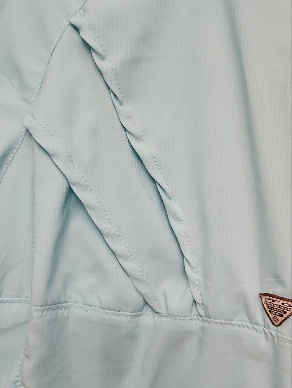 Columbia Short-Sleeve Fishing Shirt in Aqua - Picture 3 of 7